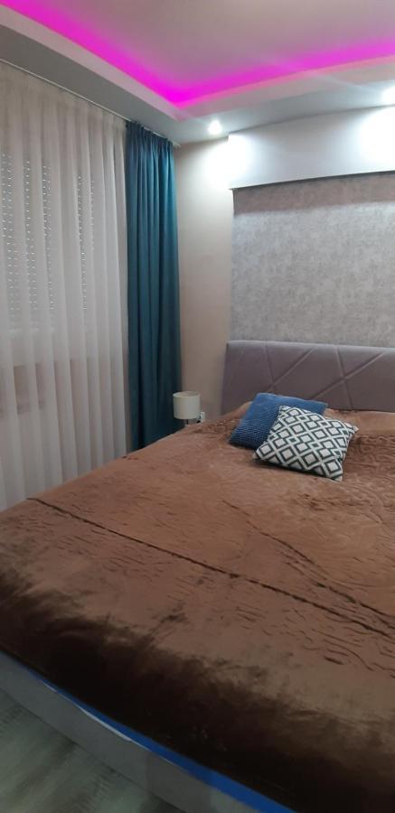 贝尔格莱德Kenedi Apartman公寓 外观 照片